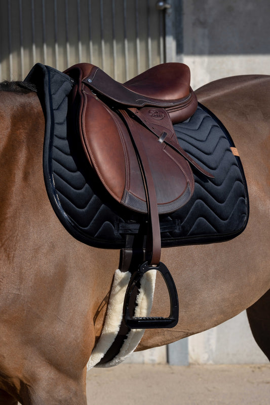 Tapis de selle EQUITHÈME -Glossy-